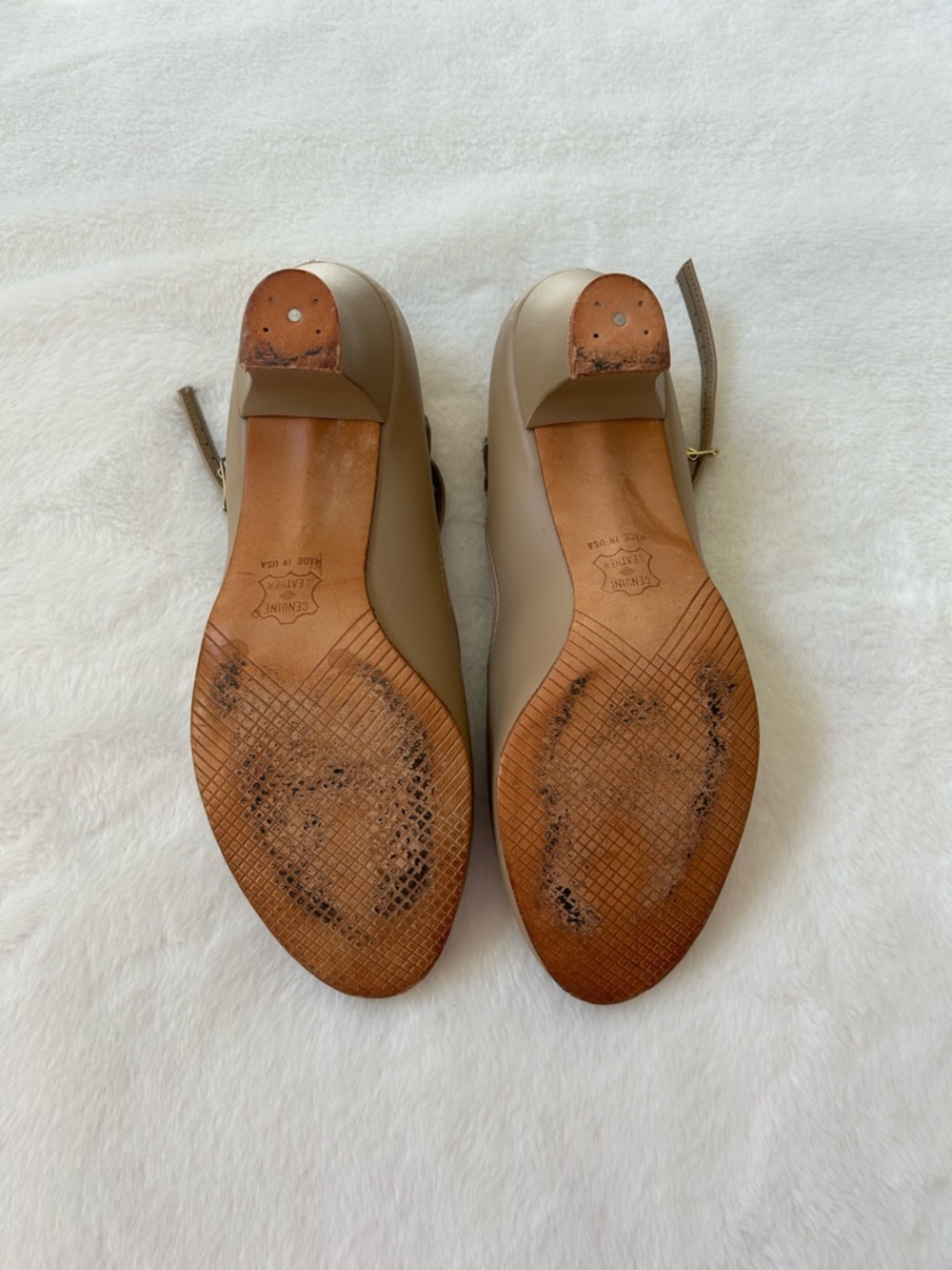 Capezio Ladies Tan Character Shoes - Picture 5 of 7